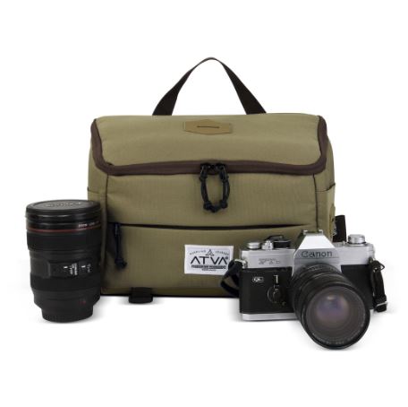 Tas Kamera Sling Bag Anti Air Untuk DSLR dan Mirrorless